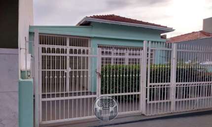 Oportunidade imperdível: Casa comercial à venda em Ribeirão Preto-SP, Jardim Macedo. 2 quartos, 3 salas, 3 banheiros, 3 vagas de garagem - 180m².