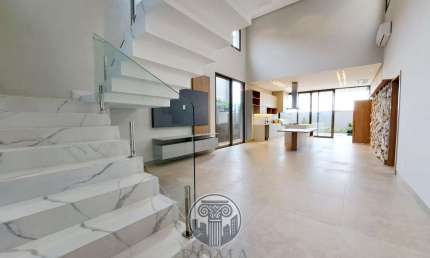 Casa de alto padrão com 5 quartos e 3 suítes no Terras de Florença, Ribeirão Preto-SP: 270m², 3 salas, 4 vagas.