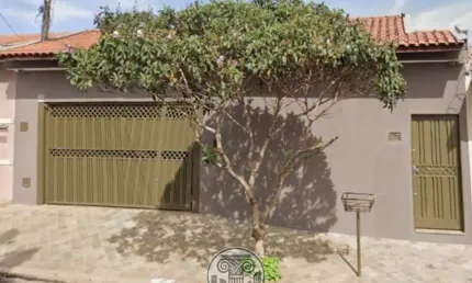 Casa à venda em Ribeirão Preto-SP, no Jardim Manoel Penna: 3 quartos, 2 vagas e ótima localização!