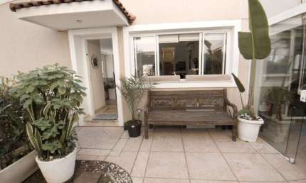 Casa no condomínio Condomínio Residencial Sans Souci para venda com 4 quartos, sendo 4 suítes, 259m²