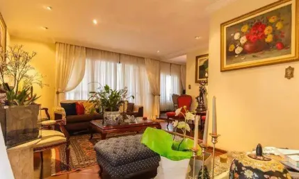 Deslumbrante apartamento tipo para venda em Campo Belo com 4 quartos, sendo 3 suítes, 210m²