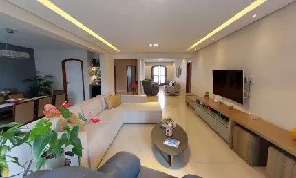 Confortável apartamento tipo para venda em Vila Clementino com 3 quartos, sendo 3 suítes, 215m²