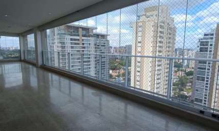 Elegante apartamento tipo para venda e locação em Campo Belo com 4 quartos, sendo 4 suítes, 288m²