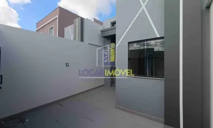 OPORTUNIDADE - Casa nova conceito moderno com 3 quartos sendo uma suíte e sala com pé direito alto