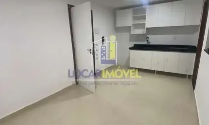 Kitnet para locação com excelente  acabamento e localização privilegiada, no Bairro Candeias em Vit