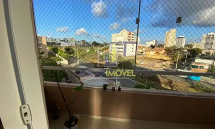 Excelente Apartamento com Varanda, Localizando na Av. Luiz Eduardo, Candeias, Vitória da Conquista,