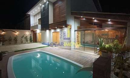 Casa com 5 quartos sendo 3 suítes, área gourmet com jacuzzi, piscina aquecida, em Bairro Boa Vista,