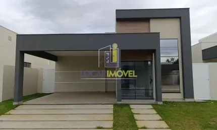 Oportunidade! Casa com 3 suítes em condomínio fechado com portaria 24 horas e infraestrutura comple