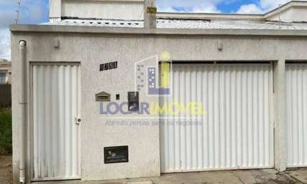 Excelente casa de 2 quartos, sendo 1 suíte, com planejados na cozinha, para Locação, Bairro Felícia