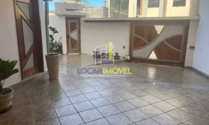 Excelente casa , locação para fins comerciais em região privilegiada, bairro Recreio, Vitória da Co