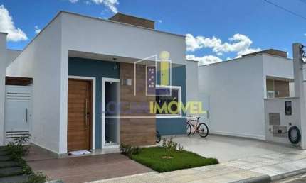 Casa com 3 suítes com reformas e planejados em Condominio fechado à venda, Boa Vista, Vitória da Co