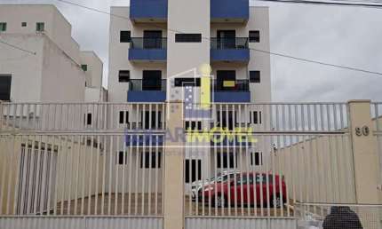 Apartamento mobiliado de 3 quartos sendo 1 suíte para venda, no 3º andar, com  sacada no Candeias