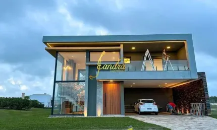 Sobrado costa serena,  a beira do lago, condomínio beira mar com 04 suites  mobiliado