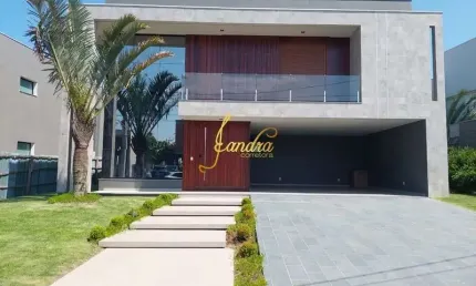 Sobrado beira de lago com 05 suítes piscina mobiliado e decorado