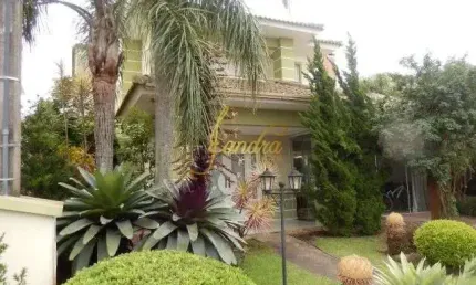 Lindo sobrado no condomínio condado em capão da canoa! mobiliado, composto por 04 dormitórios