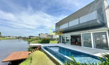 Casa em condomínio fechado com 5 quartos à venda no Centro, Xangri-Lá 