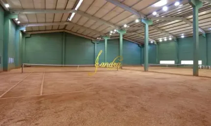 Terreno em condomínio fechado beira de lago oferta de 900 mil por 760 mil