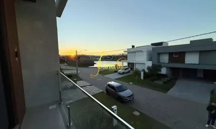 Casa em condomínio fechado com 4 quartos à venda no Centro, Xangri-Lá 
