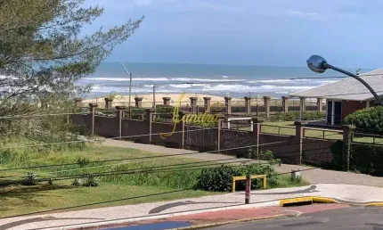 Apartamento beira mar, navegantes, com 04 dormitórios
