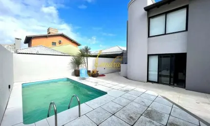 Sobrado em xangri-la,  com 5 suítes ,  piscina e quiosque
