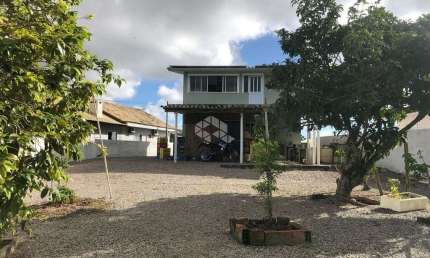 Casa duplex com ponto comercial à venda na Guarda do Cubatão, Palhoça / SC