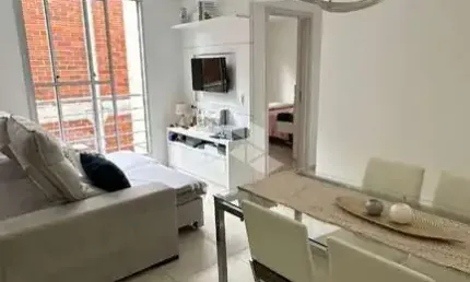 Apartamento mobiliado com 2 dormitórios no real parque - são josé/sc