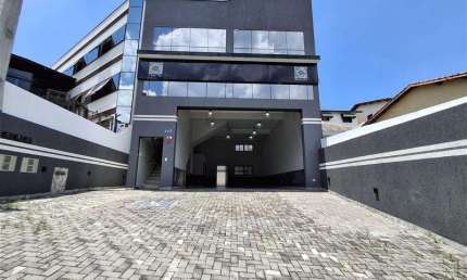 Ponto comercial para alugar na Avenida Amazonas, 412, Barbosas, Arujá