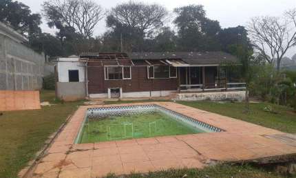 Chácara / sítio à venda na Avenida Tupi, 157, Jardim Tupi, Arujá