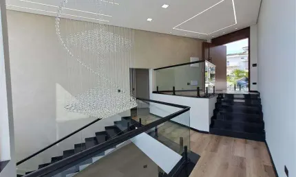 Casa à venda na Rodovia Pedro Eroles, s/n, Jardim Imperial Hills III, Arujá