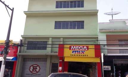 Prédio à venda na Avenida Da República, 628, Centro, Santa Isabel