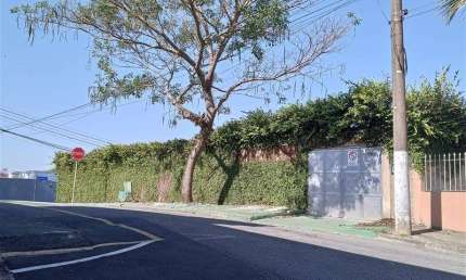 Casa com 3 quartos para alugar na Rua Julio Prestes, 88, Vila Riman, Arujá