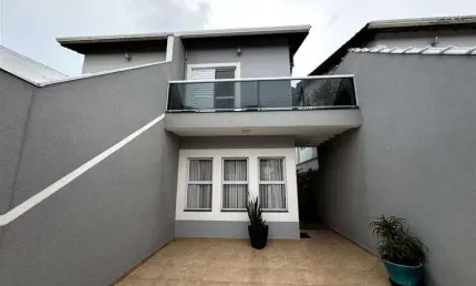 Casa com 3 quartos para alugar na Rua Amapá, 410, Jardim São José, Arujá