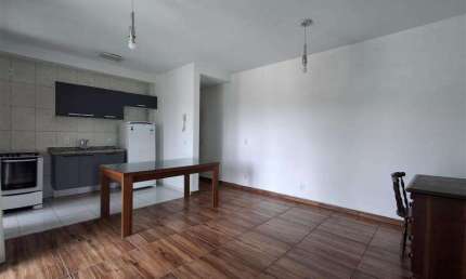 Apartamento com 2 quartos para alugar na Rua Perfeita Liberdade, 312, Jardim Ângelo, Arujá