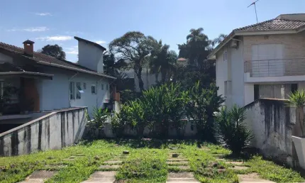 Terreno à venda na Rua Tuia, Arujázinho IV, Arujá