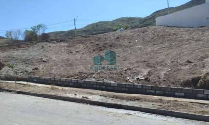 Terreno à venda na Walter Marinoni, 1, Residencial Summer Ville, Poços de Caldas por R$ 215.000