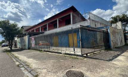 Imóvel Comercial e Residencial à Venda SITIO CERCADO – Esquina, Amplo e Bem Localizado!