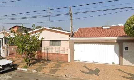 Oportunidade Imperdível: Casa Ampla com 3 Banheiros no Parque Taquaral