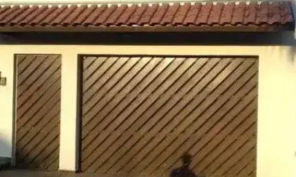 'Qualidade de Vida e Conforto! Casa à Venda no Parque Floresta, Campinas'
