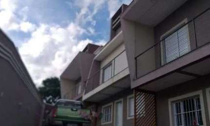 Alugue já! Sobrado charmoso com 2 suítes e garagem na Vila Nogueira
