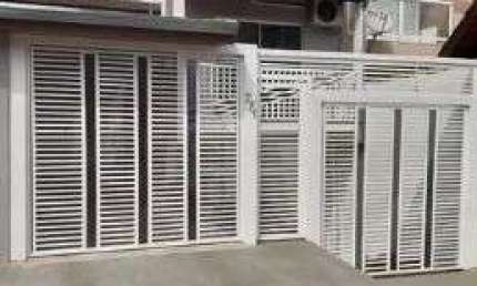 Viva com Versatilidade: Casa Campinas Escritório Separado e Acabamento de Luxo!