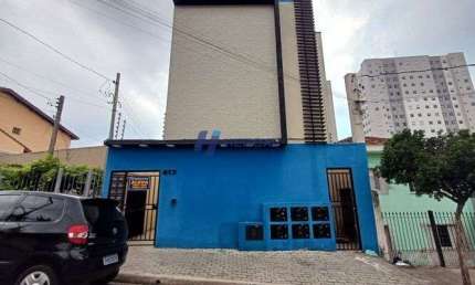 Casa com 2 quartos para alugar na Rua Rabelo da Cruz, Vila Nivi, São Paulo