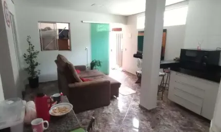 Casa com 2 quartos à venda no nascentes imperiais, contagem , 20 m2 por r$ 140.000