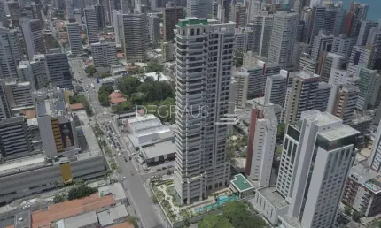 Neoclássico mais bonito de Fortaleza - 400 m² - 4 Suítes