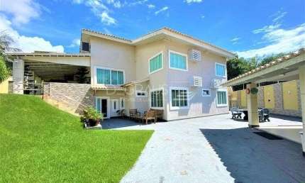 Casa com 5 quartos, 7 vagas no Edson Queiroz  -  Fortaleza