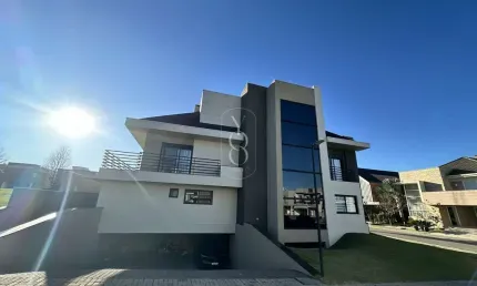 Casa em condomínio fechado com 4 quartos à venda na Rua Capitão Leônidas Marques, Uberaba, Curitiba, 600 m2 por R$ 5.300.000