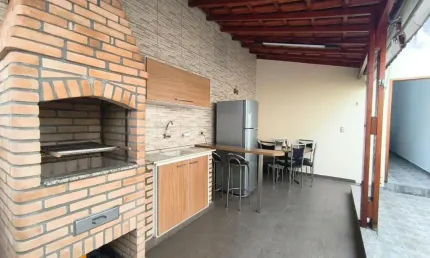 Casa com 3 Dorms, 4 Banheiros e Churrasqueira no Ipiranga - Próxima ao Metrô