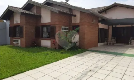Casa com 3 quartos à venda na Aprovada 963, Maitinga, Bertioga