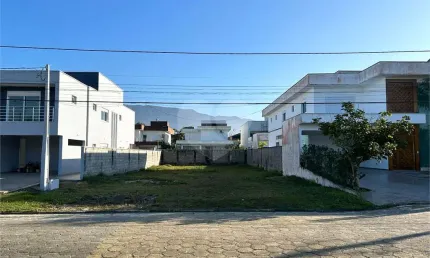 Terreno em condomínio fechado à venda na Avenida Bougainvillee, Maitinga, Bertioga