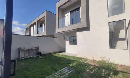 Casa com 2 quartos à venda na Aquelino Estebanez Nanni, Boraceia, Bertioga