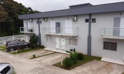 Condomínio com 2 quartos à venda em Jardim Raphael - SP